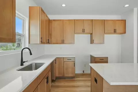 Kitchen - 6486 E 104th Ave, Crown Point, IN 46307 photo 1 of 2