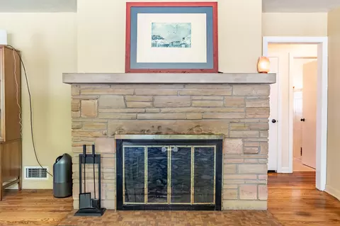 304 Beverly Pl, Munster, IN 46321 photo 11