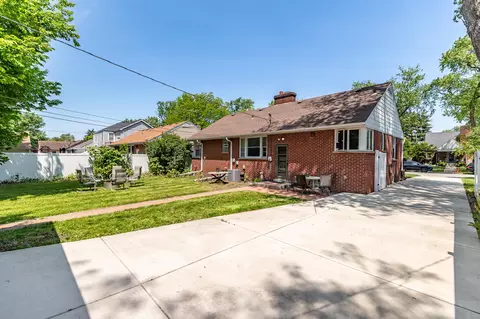 304 Beverly Pl, Munster, IN 46321 photo 41