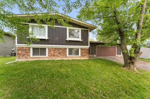 714 Governor Rd # -1, Valparaiso, IN 46385
