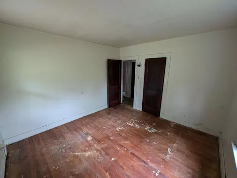 387 S Hamilton St, Gary, IN 46403 photo 5