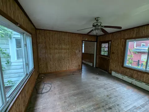 387 S Hamilton St, Gary, IN 46403 photo 12