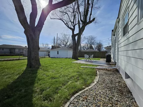 Exterior - 813 N Broad St, Griffith, IN 46319 photo 6 of 6