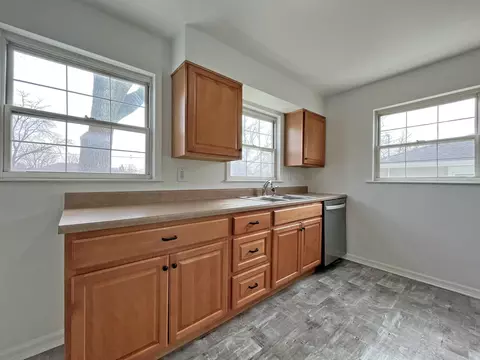Kitchen - 813 N Broad St, Griffith, IN 46319 photo 4 of 4