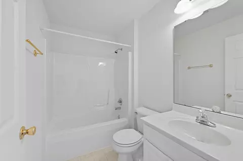 10746 Knickerbocker Ct, Saint John, IN 46373 photo 19