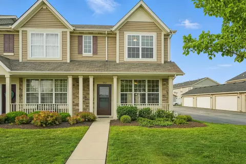 932 E 115th Pl, Crown Point, IN 46307 photo 1