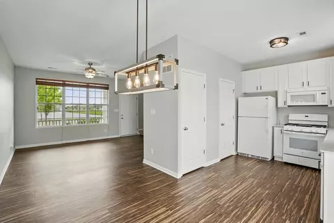 932 E 115th Pl, Crown Point, IN 46307 photo 8