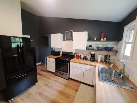 7019 Ash Pl, Gary, IN 46403 photo 5
