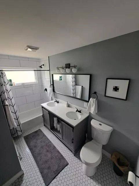 7019 Ash Pl, Gary, IN 46403 photo 7