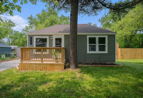 3742 Keck Pl, Gary, IN 46408 photo 1