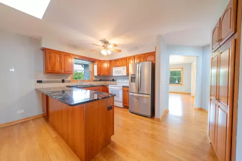 11556 Baker St, Crown Point, IN 46307 photo 9