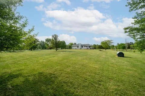 11556 Baker St, Crown Point, IN 46307 photo 5