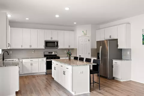 10470 Kansas St, Crown Point, IN 46307 photo 11