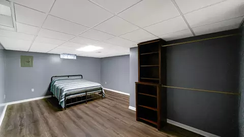 Bedroom - 612 N Rueth Dr, Griffith, IN 46319 photo 3 of 3