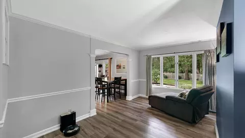 Entry Way - 612 N Rueth Dr, Griffith, IN 46319 photo 1 of 2