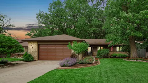 Exterior - 612 N Rueth Dr, Griffith, IN 46319 photo 1 of 6