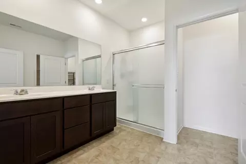 Bath - 10462 Morse Pl, Crown Point, IN 46307 photo 1 of 1