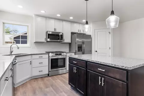 1615 Elderberry St, De Motte, IN 46310 photo 18