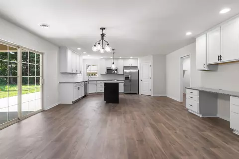 1615 Elderberry St, De Motte, IN 46310 photo 16