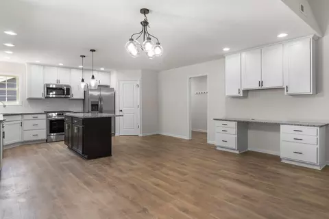 1615 Elderberry St, De Motte, IN 46310 photo 21