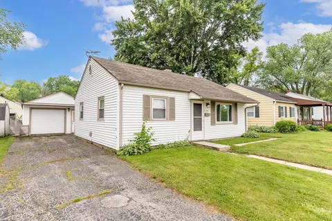 505 W Walnut St, Crown Point, IN 46307 photo 2