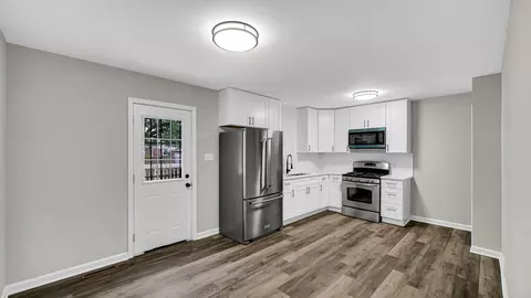 235 W Taft St, Gary, IN 46404 photo 7