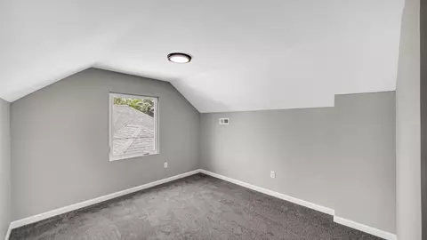 235 W Taft St, Gary, IN 46404 photo 12