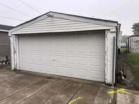 2458 Virginia St, Gary, IN 46407 photo 11