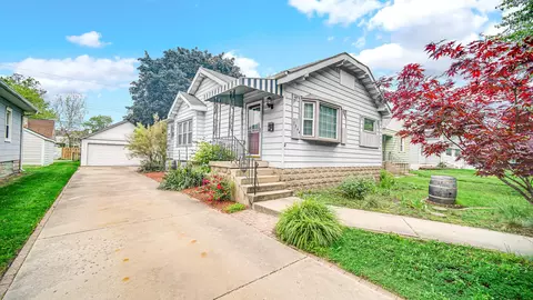 7544 Jefferson Ave, Hammond, IN 46324