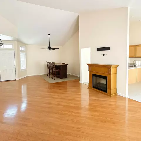 Living - 1837 Windfield Dr, Munster, IN 46321 photo 3 of 6