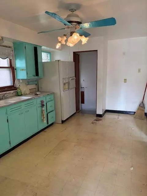 2126 Superior Ave, Whiting, IN 46394 photo 13