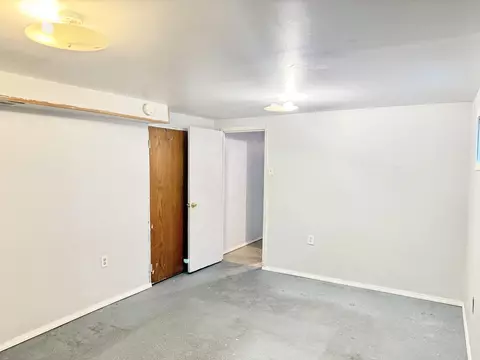 Bedroom - 2952 W 10th Ave, Gary, IN 46404 photo 2 of 2