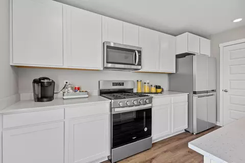 602 Ensign Pl, Hebron, IN 46341 photo 34