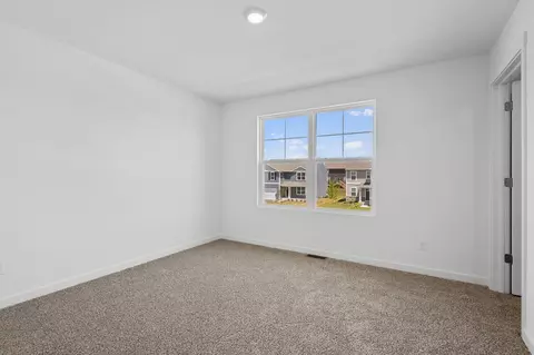 606 Ensign Pl, Hebron, IN 46341 photo 21