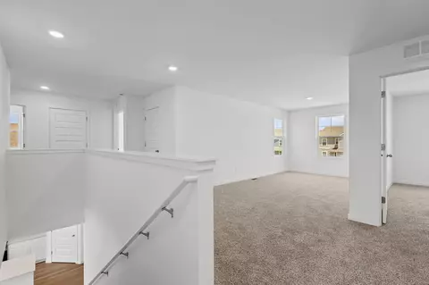 606 Ensign Pl, Hebron, IN 46341 photo 19