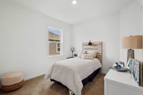 Bedroom - 7386 E 116th Pl, Winfield, IN 46307 photo 9 of 12