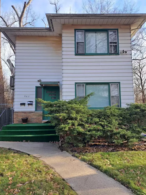 Exterior - 667 Dekalb St, Gary, IN 46403 photo 1 of 2
