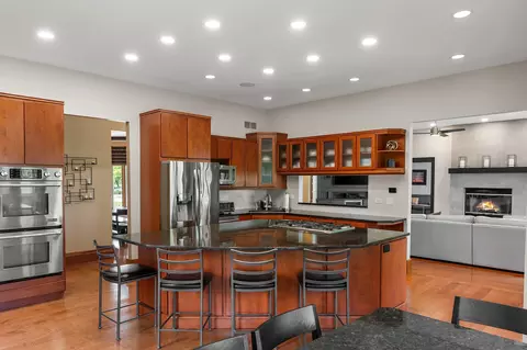 Kitchen - 14761 W 85th Ct, Dyer, IN 46311 photo 7 of 9