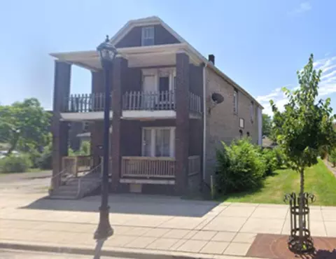 1611 Broadway St, East Chicago, IN 46312