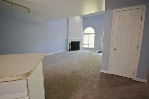 1831 Springvale Dr, Crown Point, IN 46307 photo 6