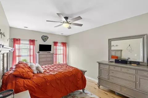 Bedroom - 548 Aster Ln, Griffith, IN 46319 photo 1 of 3