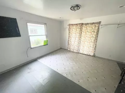 4627 Grant St, Gary, IN 46408 photo 5