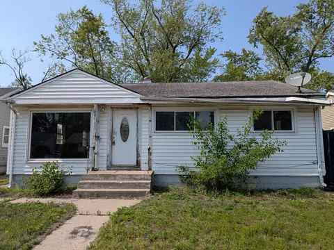 Exterior - 4132 E 11th Pl, Gary, IN 46403 photo 1 of 2