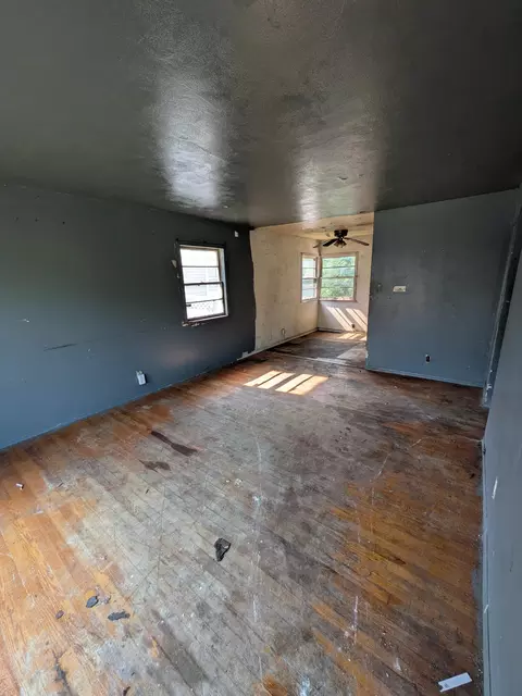 Living - 4132 E 11th Pl, Gary, IN 46403 photo 1 of 4