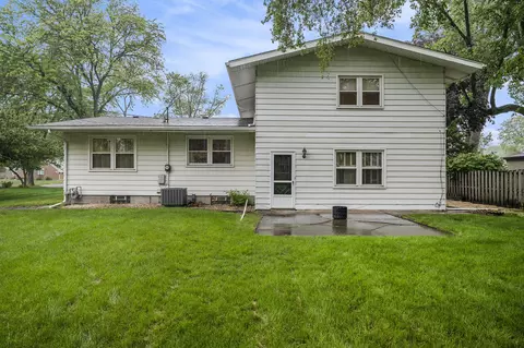 9307 Walnut Dr, Munster, IN 46321 photo 23