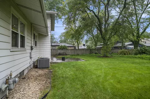 9307 Walnut Dr, Munster, IN 46321 photo 22