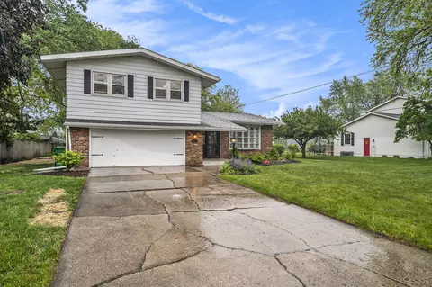 9307 Walnut Dr, Munster, IN 46321 photo 25