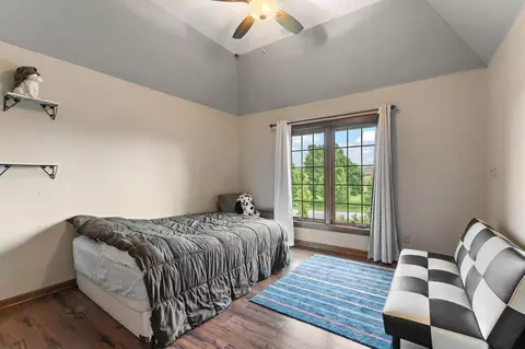 Bedroom - 5810 E 105th Pl, Crown Point, IN 46307 photo 5 of 7