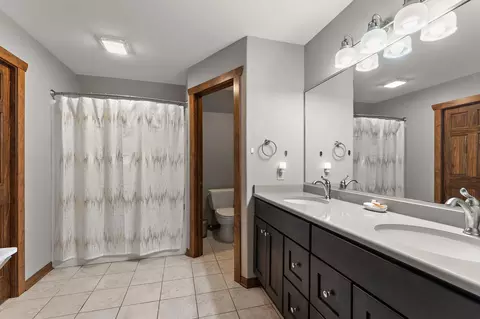 Bath - 5810 E 105th Pl, Crown Point, IN 46307 photo 6 of 6