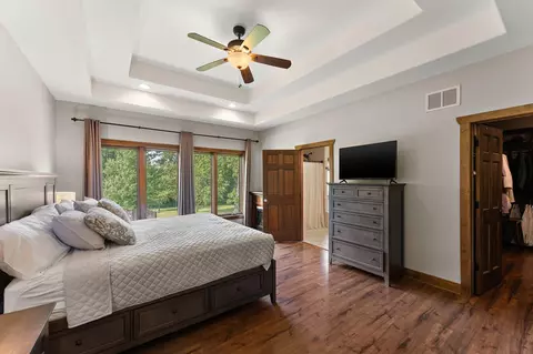 Bedroom - 5810 E 105th Pl, Crown Point, IN 46307 photo 1 of 7